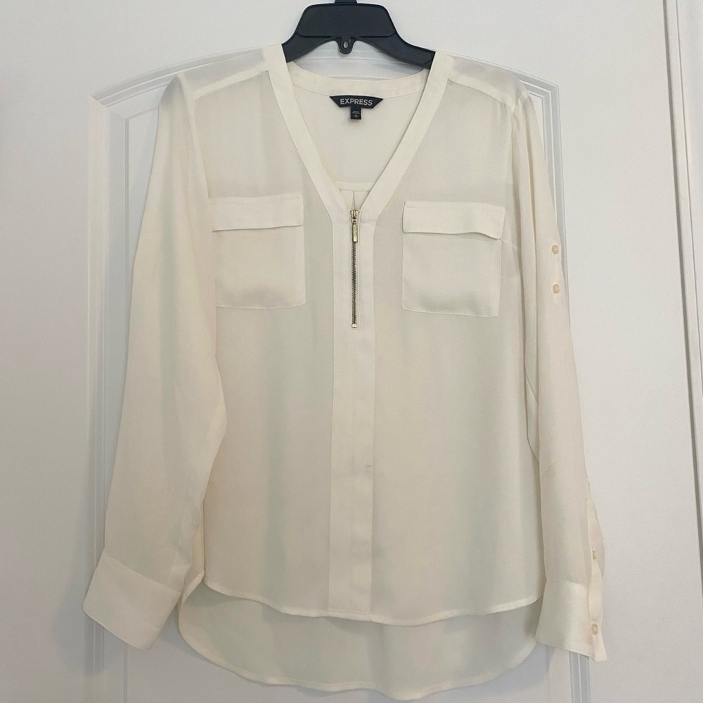 Express Ivory Top